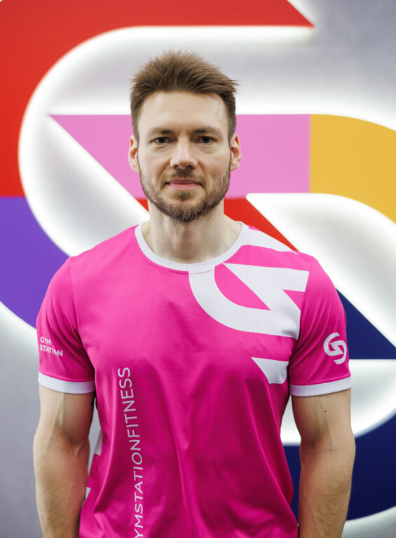 Владимир Емельянов